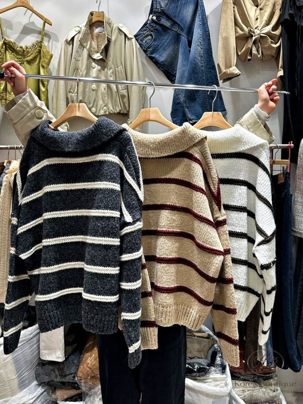 FWKR61 冬季 線條v領上衣 