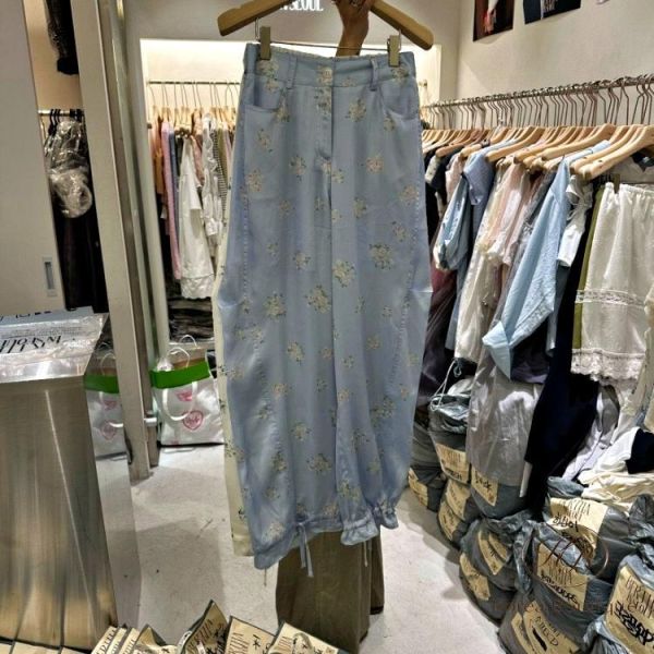KR2639 夏季 絲綢感碎花褲 很仙的一套 