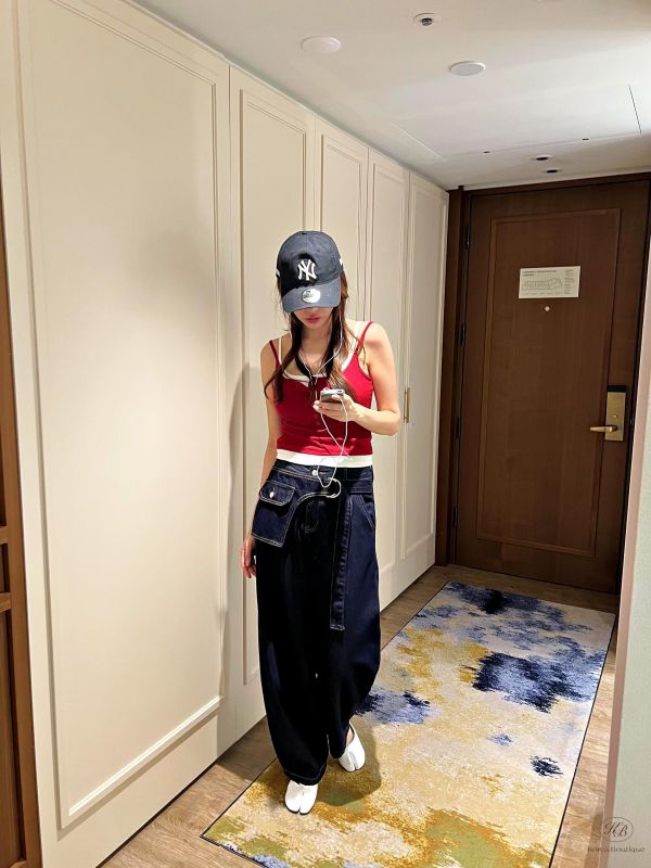 SS169 春季 附腰封設計的牛仔褲 