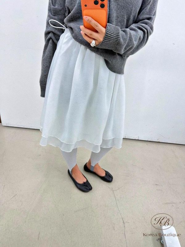 SS274 春季 今年必備的時髦踩腳褲 