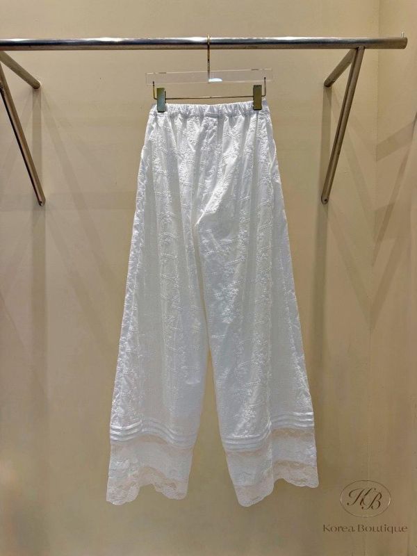 SS308 春季 重工的蕾絲雕花褲 