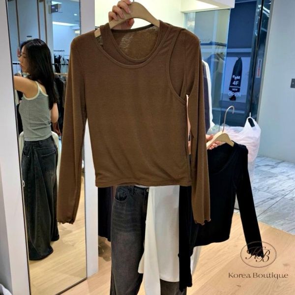 FW2682 秋季 有點小細節的素面上衣 