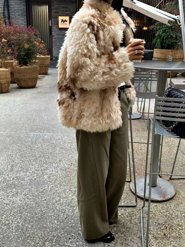 FWKR103 冬季 奶茶斑點毛毛外套 有鋪棉 