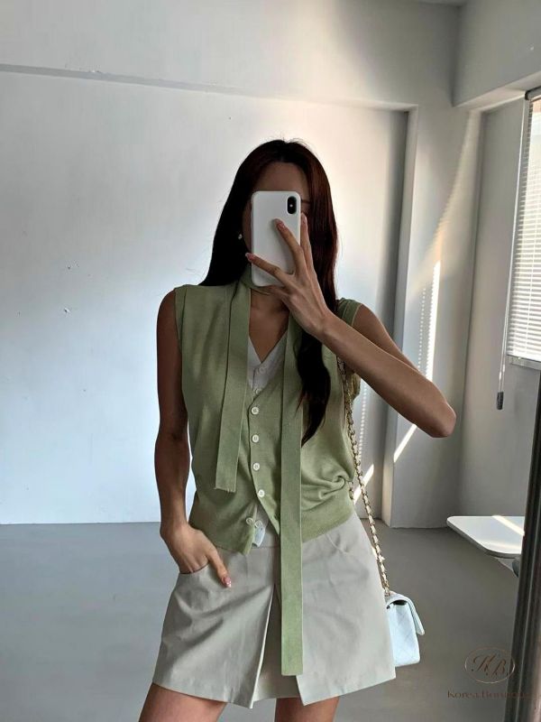 SS244 春季 無袖針織附圍巾上衣 