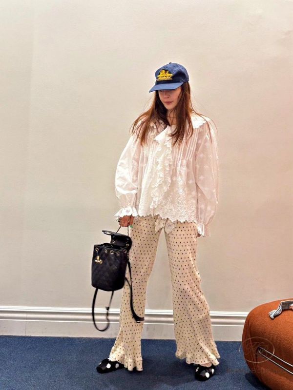 SS185 春季 多種花色的花邊褲 