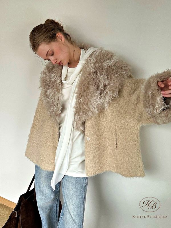 Fw419 秋季 好可愛的皮草領大衣 