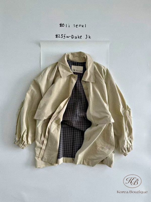 Fw115 秋季 內裡是格子布的風衣 