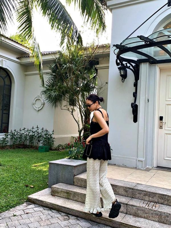 SS185 春季 多種花色的花邊褲 