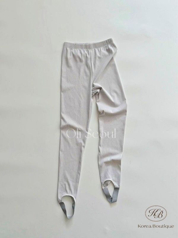 SS353 春季 春夏要有的踩腳褲 