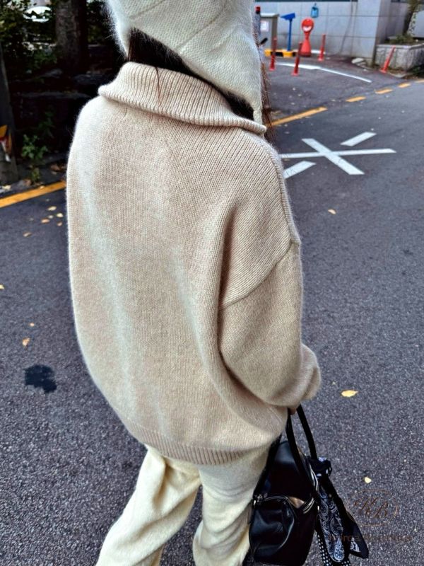 FWKR67 冬季 親膚拉鍊毛衣 