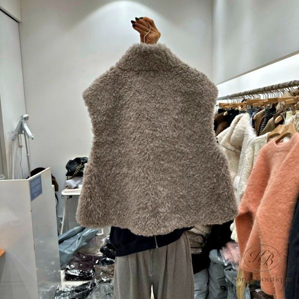 FWKR19 冬季 質感毛毛口袋背心 