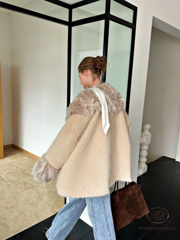 Fw419 秋季 好可愛的皮草領大衣 