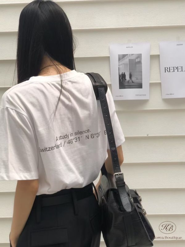 Fw61 秋季 英文字母tee 