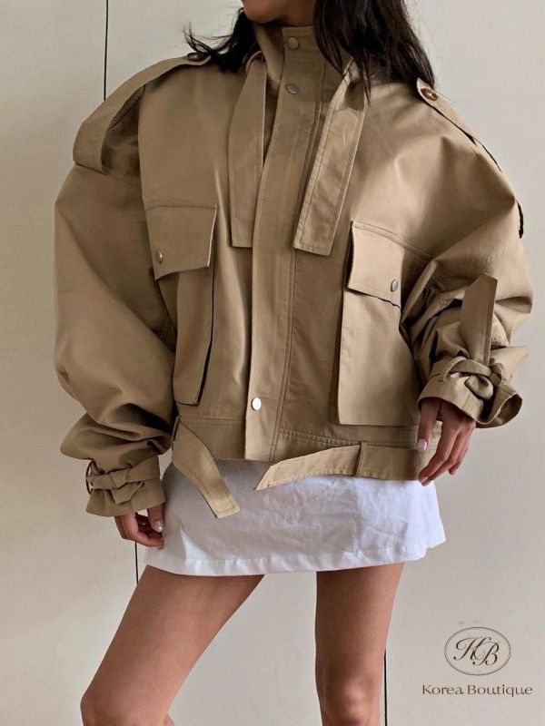 SS189 春季 好看的短版風衣外套 