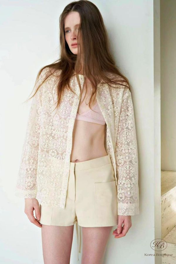 SS98 春季 重工雕花設計外套 