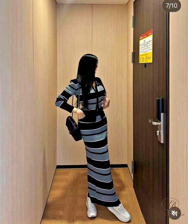 Fw495 冬季 條紋裙裝 闆娘自留 完全不顯身型 