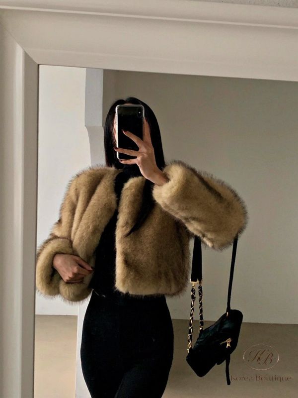 FWKR114N 冬季 短版皮草大衣 