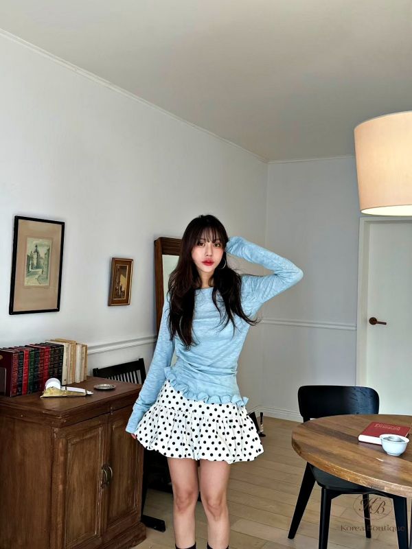 Fw147 秋季 波浪木耳tee 