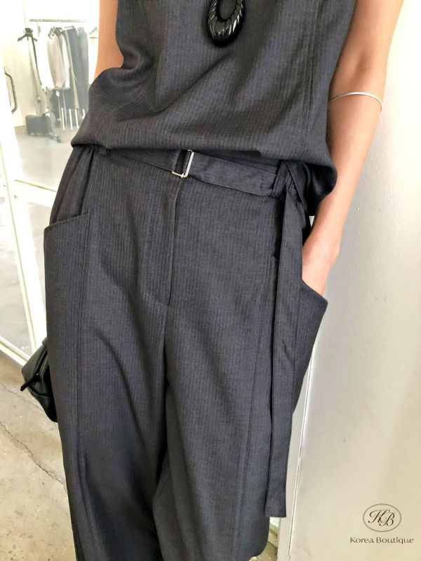 KR2601 夏季 好時髦的一套 雙肩帶背心套裝 
