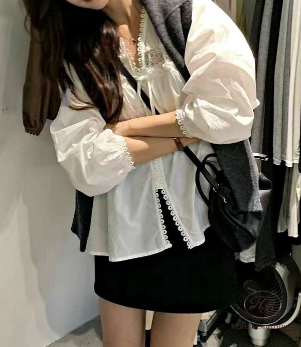 Fw116 秋季 雕花長袖上衣 