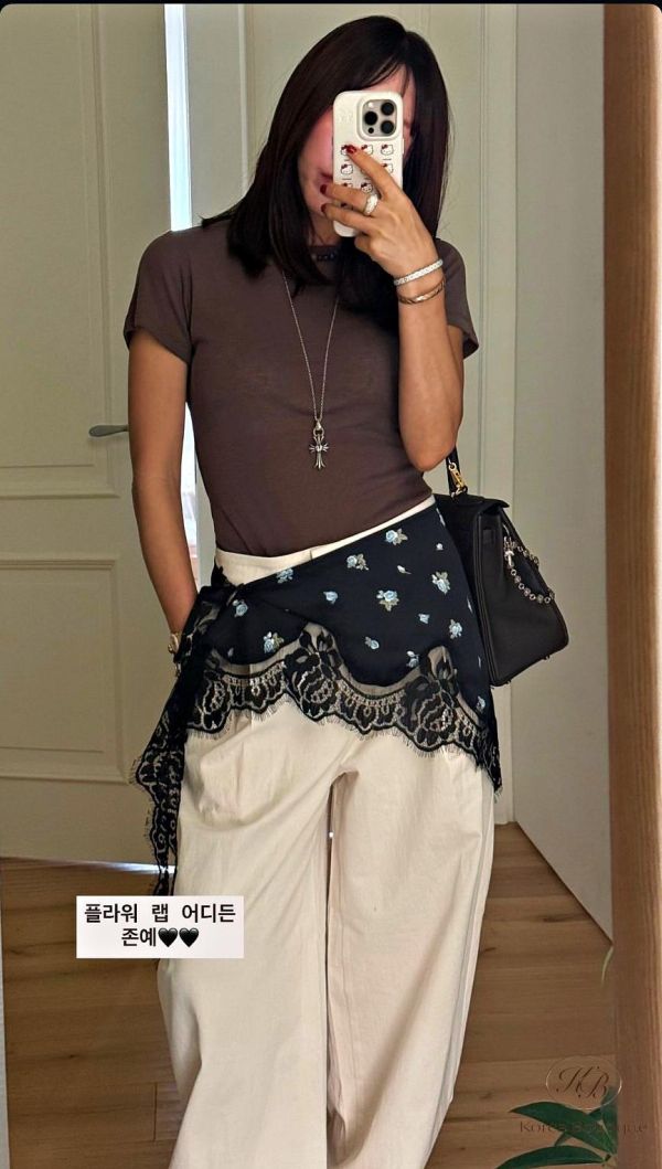 SS186 春季 會不會太時髦的領巾 