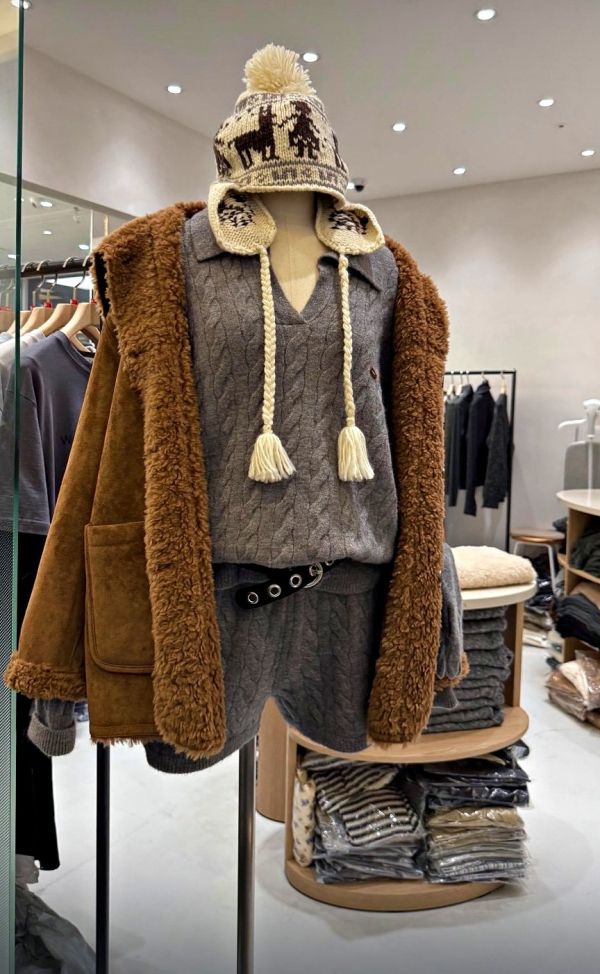 FWKR40 冬季 可雙面穿的熊熊外套 