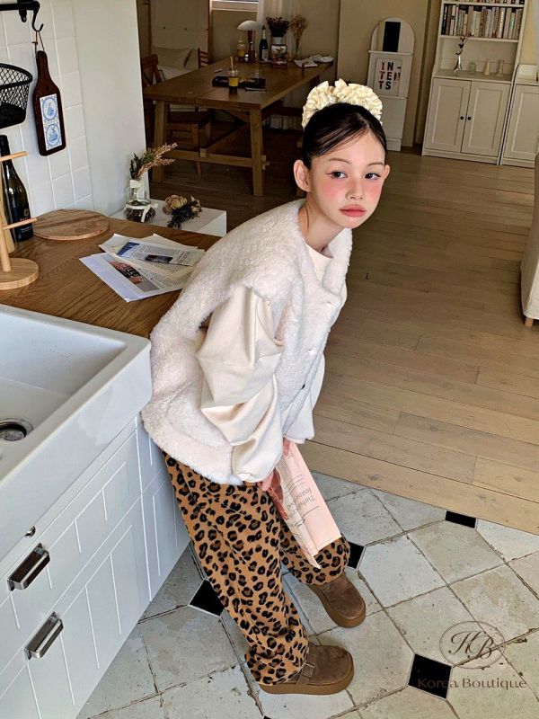 FWKR49  冬季 有扣子的毛毛背心 