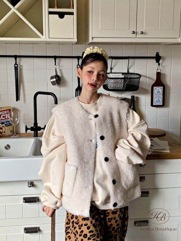 FWKR49  冬季 有扣子的毛毛背心 