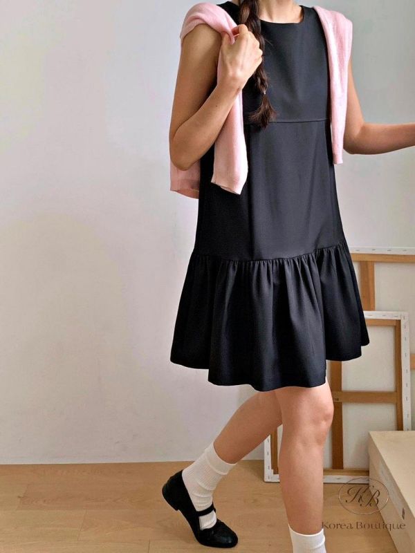 SS294 春季 格紋層次洋裝 黑色的也好優雅 