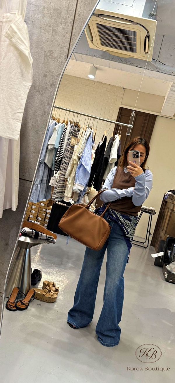 Fw176 秋季 版型質料都很棒的牛仔褲 附上麂皮皮帶 有彈性 