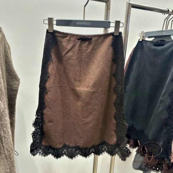 FWKR71 冬季 蕾絲半身裙 