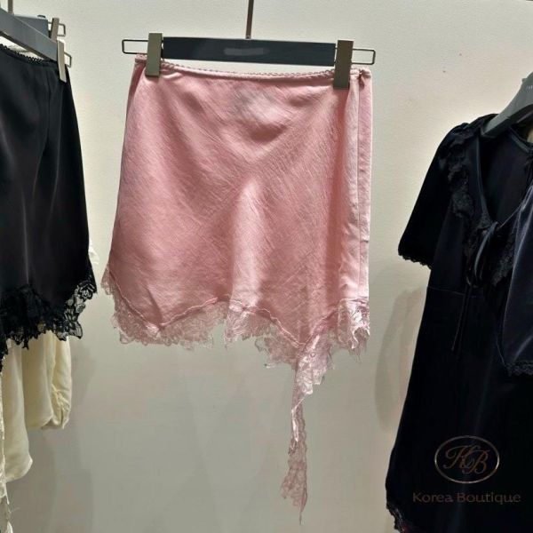 SS222 春季 垂墜蕾絲半身裙 