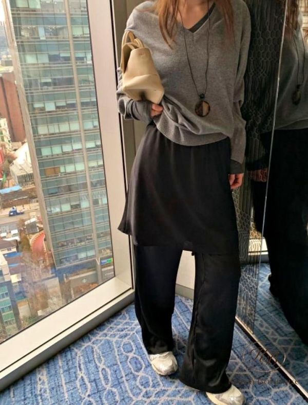 SS19 春季 各種可愛春色的v領針織 