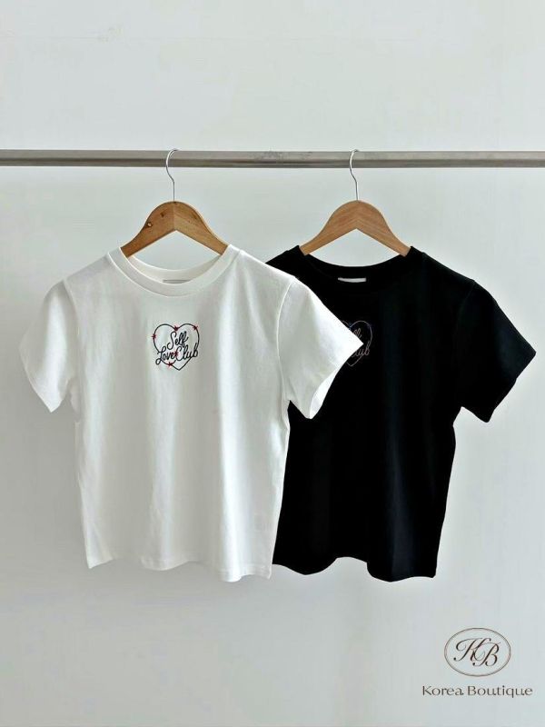 KR2650 夏季 愛心刺繡上衣 