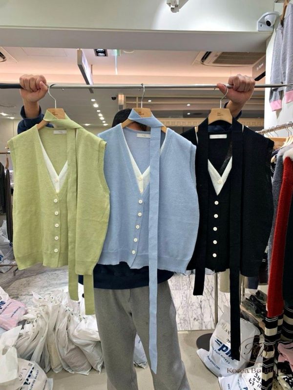 SS244 春季 無袖針織附圍巾上衣 