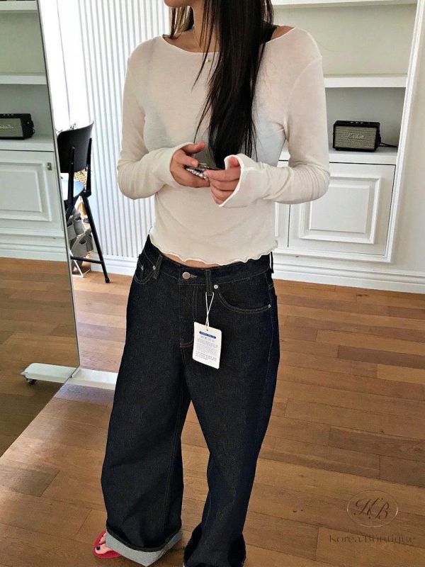 SS206 春季 木耳邊大圓領素面上衣 