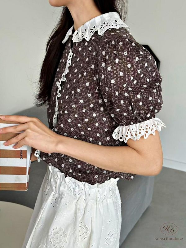 SS352 春季 鏤空花領口襯衫 