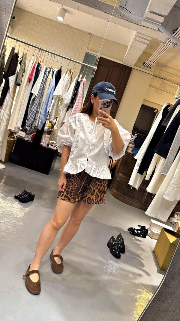 SS320 春季 自留豹紋短褲 材質涼爽的布料 