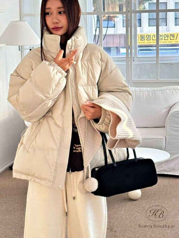 FWKR80 冬季 附上圍巾的羽絨外套 