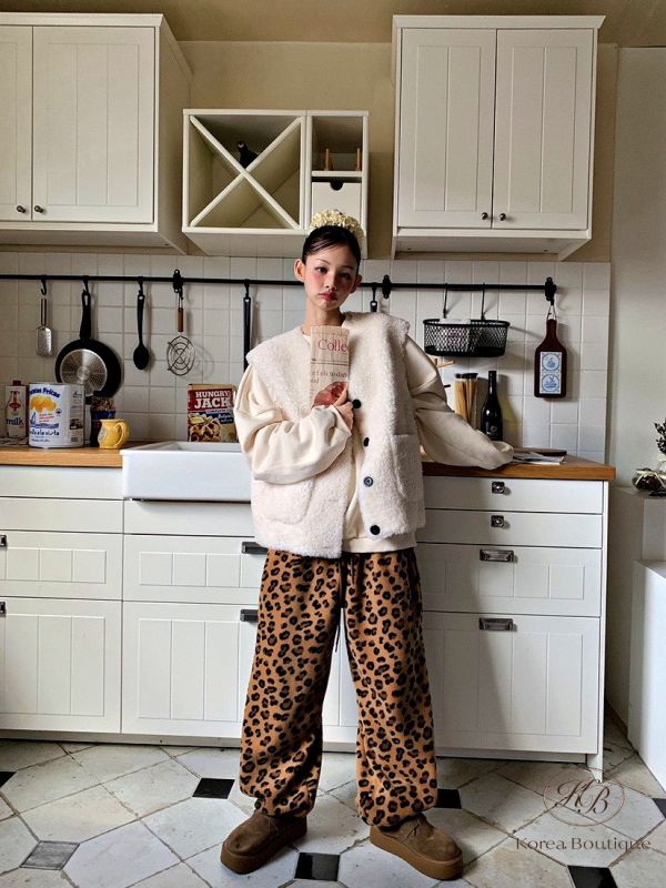 FWKR49  冬季 有扣子的毛毛背心 