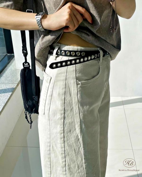 SS226 春季 毛邊直筒牛仔褲 