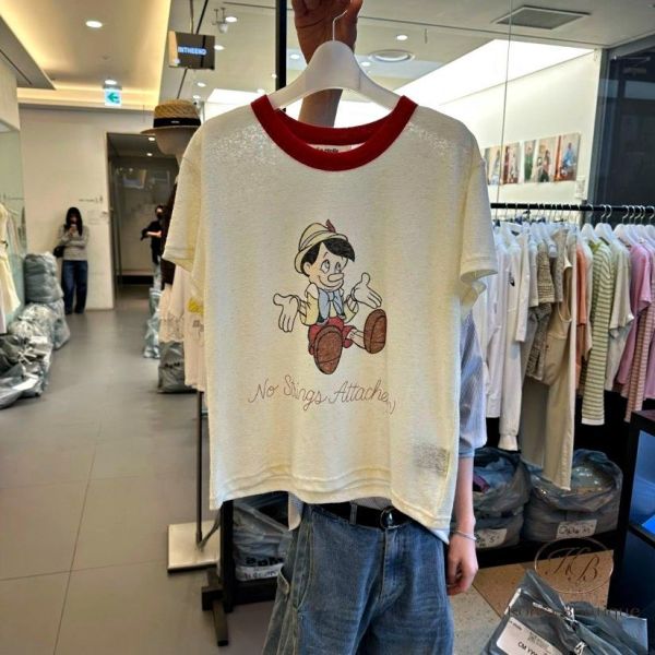 KR2607 夏季 小木偶撞色領tee 
