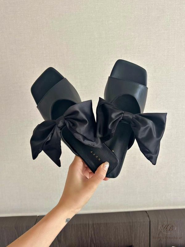 SS477 春季 大蝴蝶結造型拖鞋 