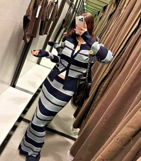Fw495 冬季 條紋裙裝 闆娘自留 完全不顯身型 