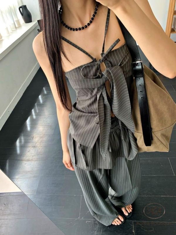 SS470 春季 前後都可穿的綁帶蝴蝶結背心褲裝 