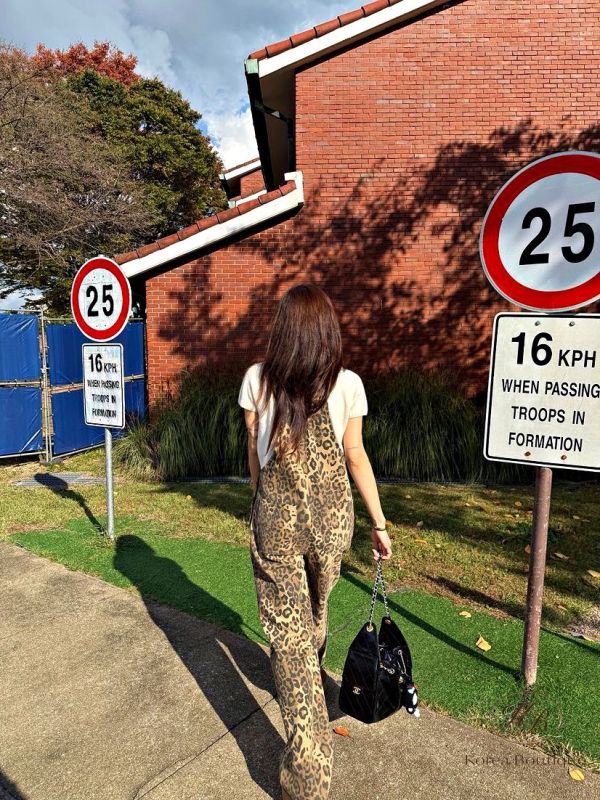 Fw485 冬季 豹紋吊帶褲 