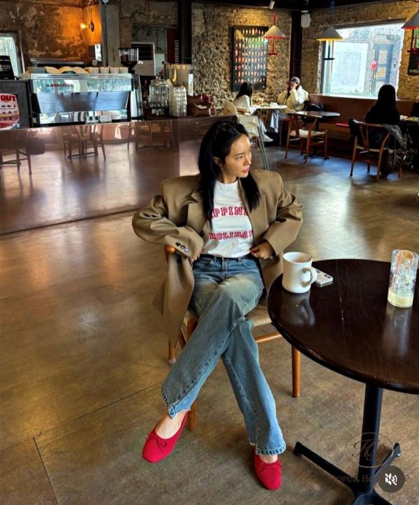 SS18 春季 春款可愛顏色字母holiday tee 