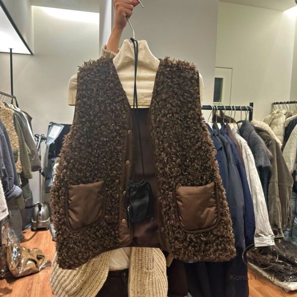 Fw421 秋季 QQ毛背心 