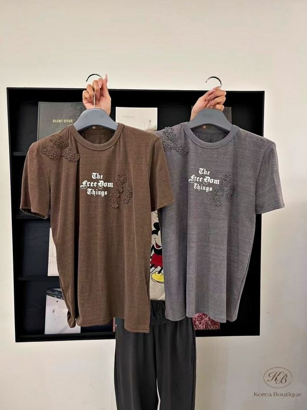 Fw133 秋季 衣服加一點蕾絲巧思 