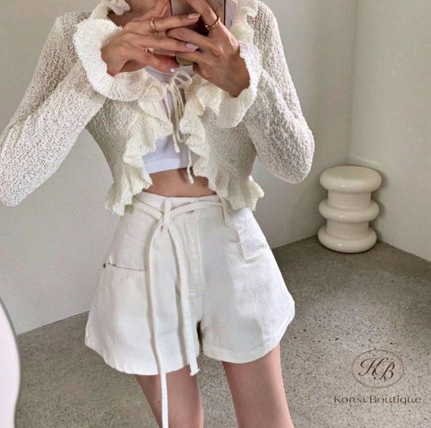 SS288 春季 含腰帶的白色牛仔短褲 